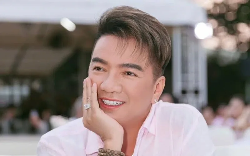 dam vinh hung bao nhieu tuoi tieu su va su nghiep ca hat