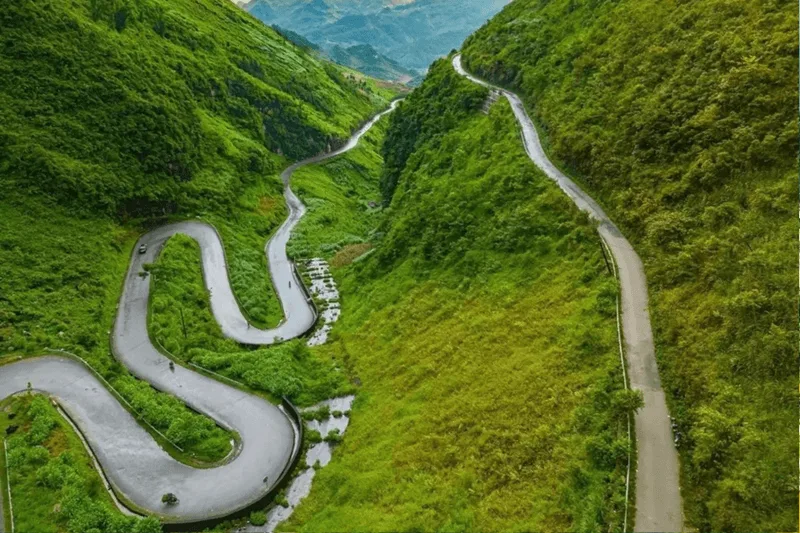 Đèo Mã Pí Lèng – đệ nhất hùng quan đầy thách thức của Việt Nam.